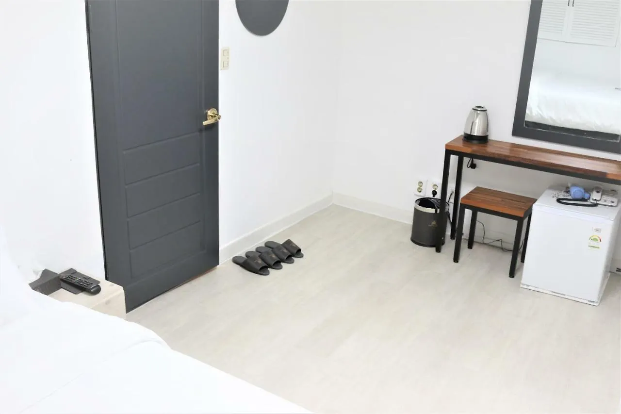 **  Must Stay Hotel Seoul South Korea